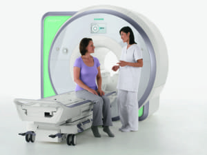MRI scan patient with radiologist